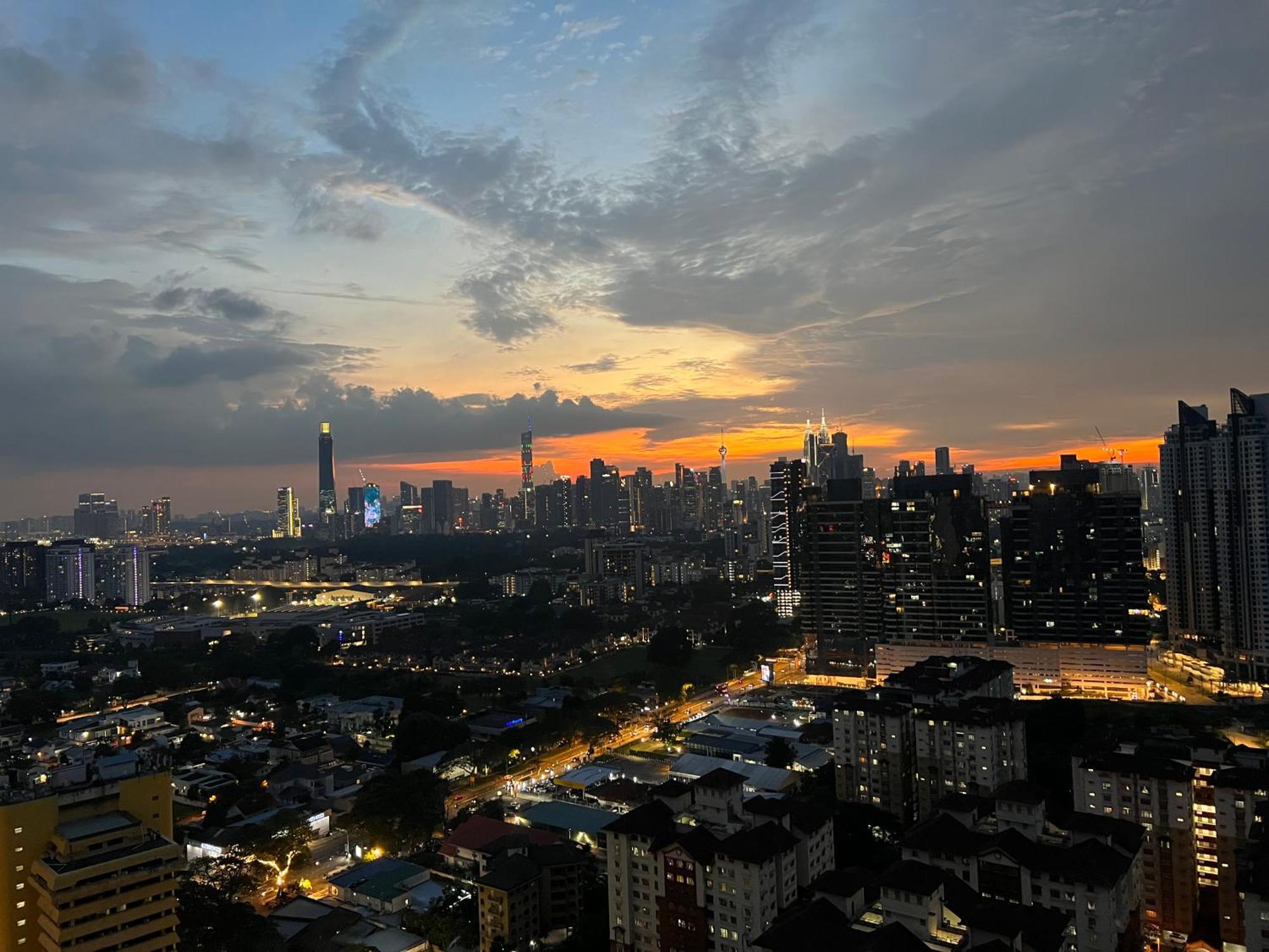 Mcity Deluxe Duplex At Jalan Ampang