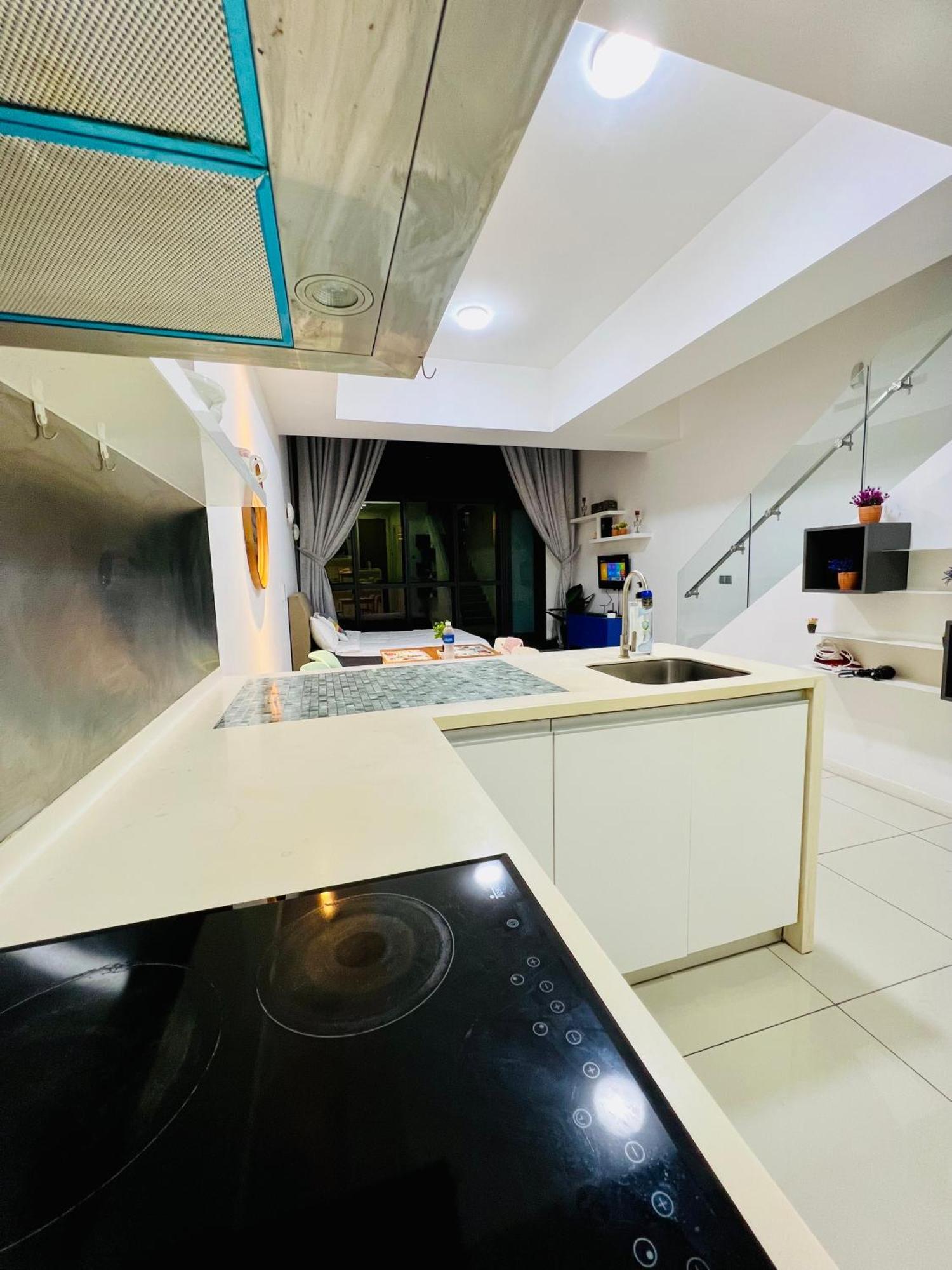 Mcity Deluxe Duplex At Jalan Ampang * Kuala Lumpur